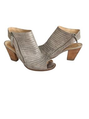 Paul Green Cayanne Metallic Taupe Peep Toe Booties Size 8.5 Chic